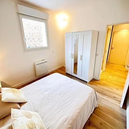 Magnificent Close To Paris Metro Line 1 Апартаменты *